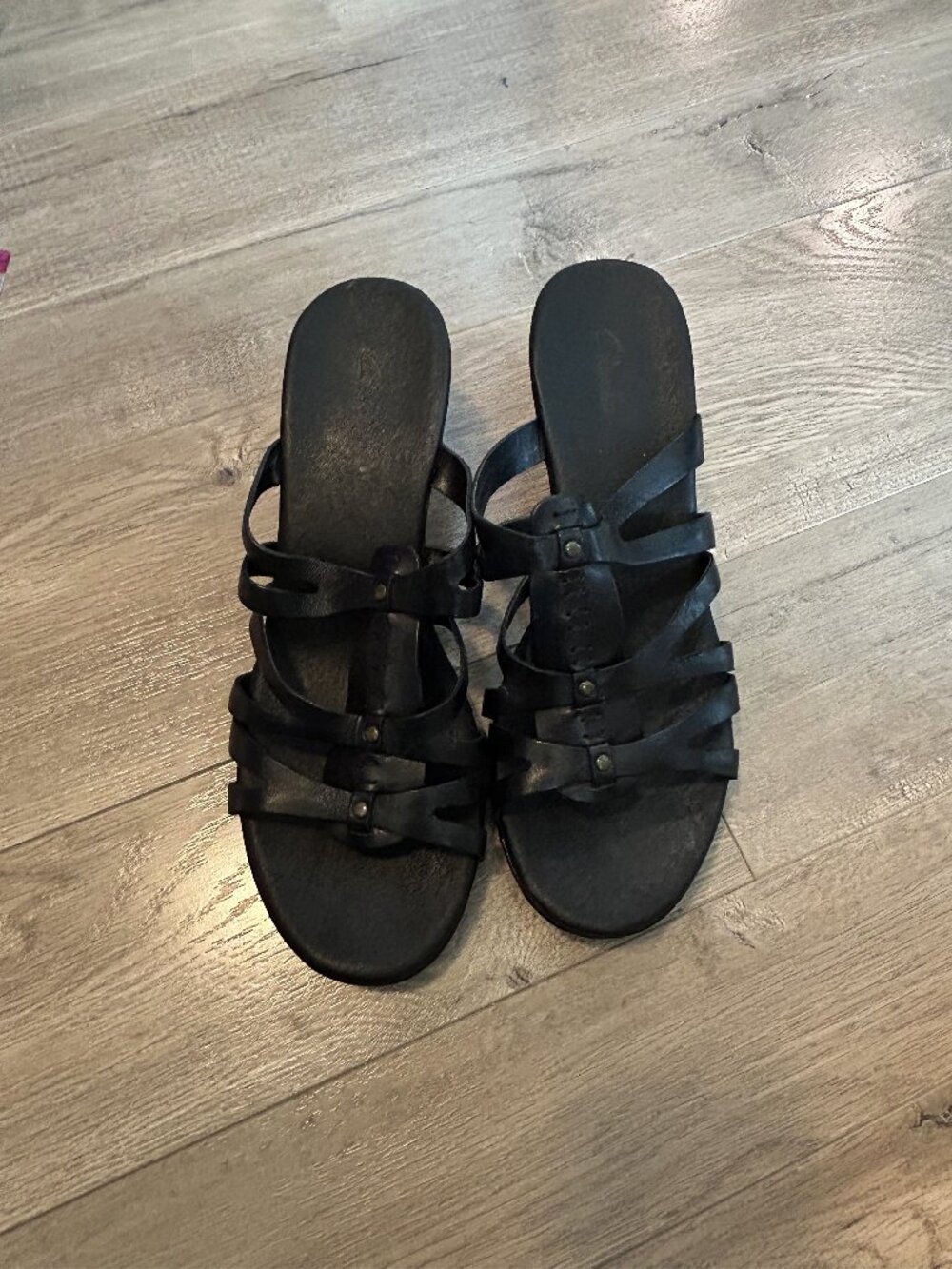 NWOT Clarks Bendables leather platform wedge sandals, size 10